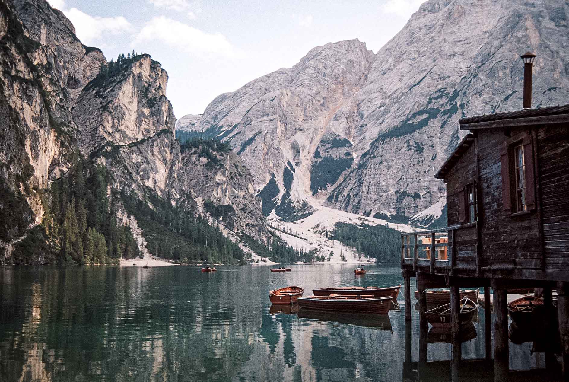 Photo de paysage, Lac de Braies, italie.